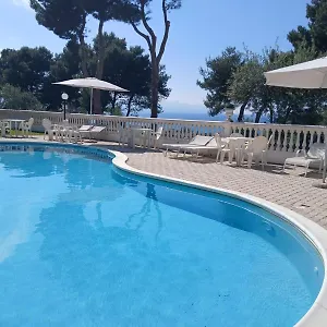 Nunziatella Badia Hébergement de vacances